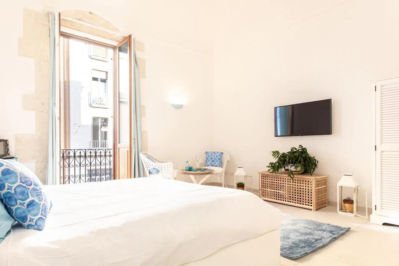 Darsena Sunset Suites By Wonderful Italy Сиракузы 0*,  Италия
